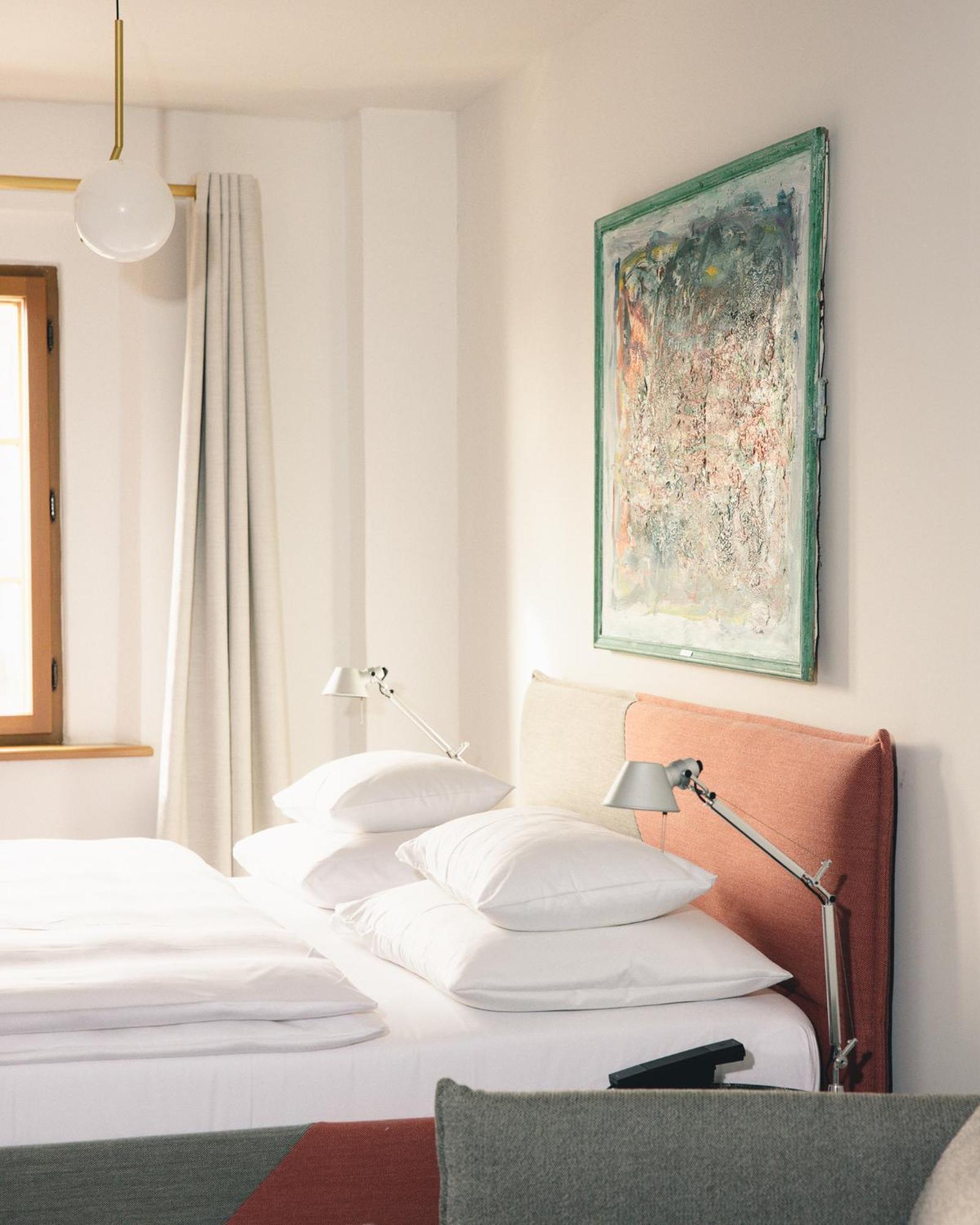 Kai 36 - Hotel Zwischen Fels Und Fluss Грац Екстериор снимка A room at the Hotel Axelmannstein