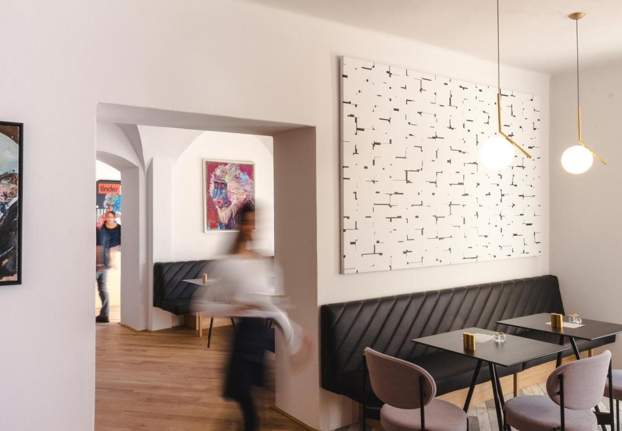 Kai 36 - Hotel Zwischen Fels Und Fluss Грац Екстериор снимка Restaurant interior